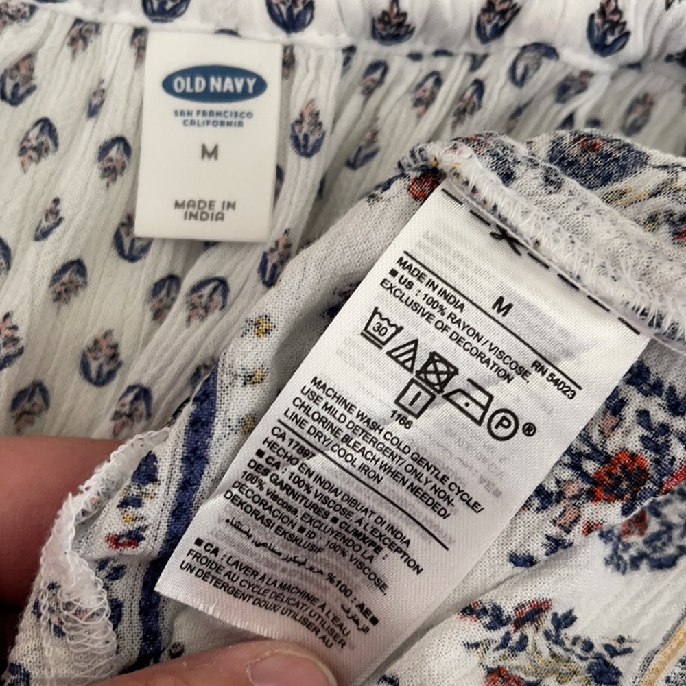 Old Navy Floral Tie Shoulder Strap Ruched TankTop - Picture 11 of 11